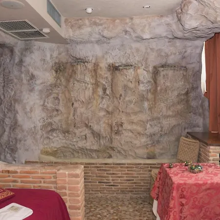 Il Castello Di Hotel Perano