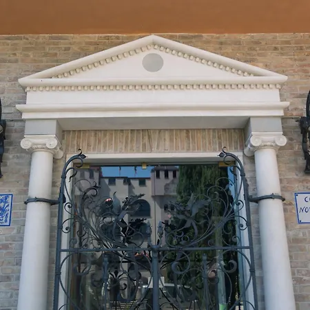 Il Castello Di 3* Perano