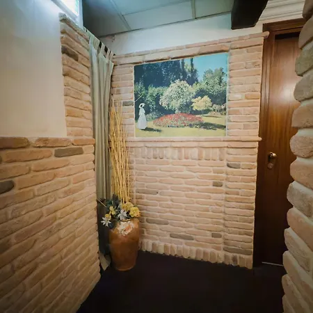 Отель Il Castello Di Perano