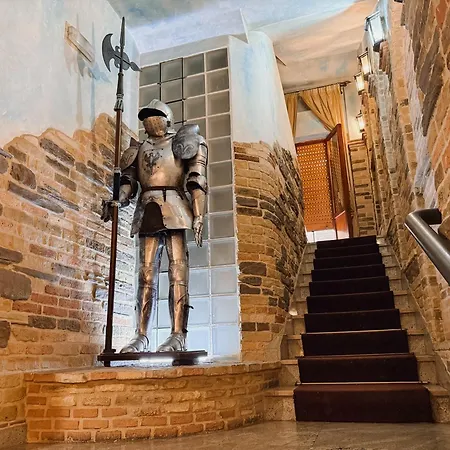 Il Castello Di Hotel Perano