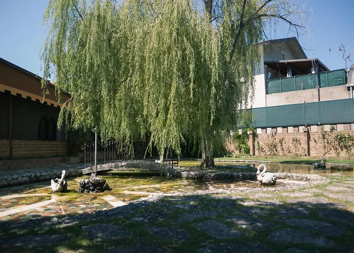 Отель Il Castello Di