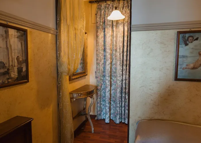 Il Castello Di Отель 3*