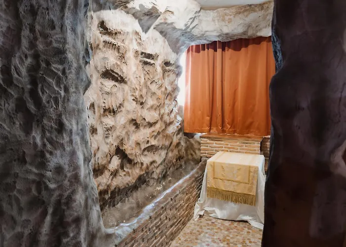 Il Castello Di Отель Perano